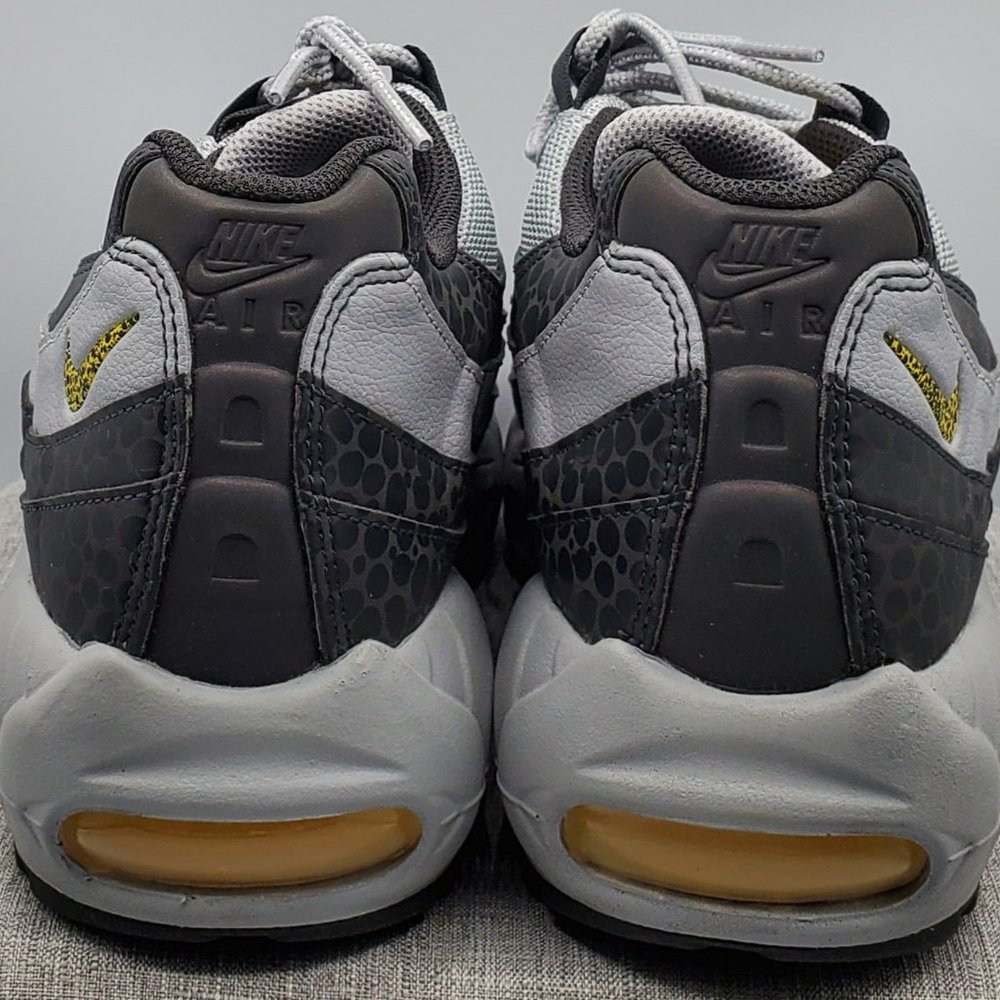 Nike Air Max 95 SE Wolf Grey Men Size 8.5 - Picture 8 of 9